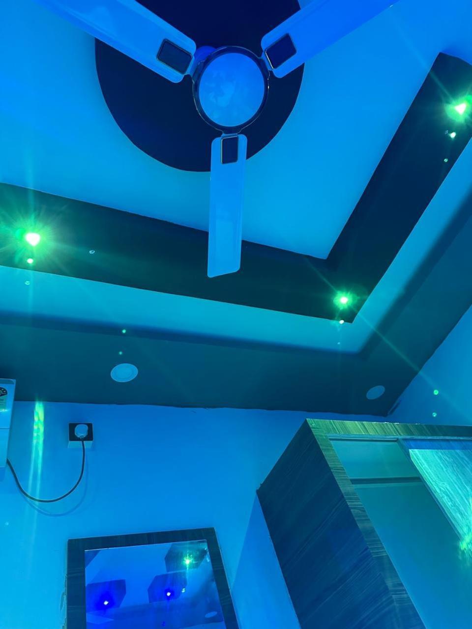Hotel Shri Sai International, Sitamarhi Dumra エクステリア 写真